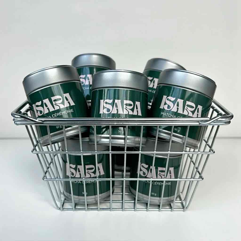 Pots de matcha cérémonie ISARA en format 50g prêts à être expédiés
